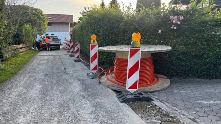 Duct drum and site safety barriers